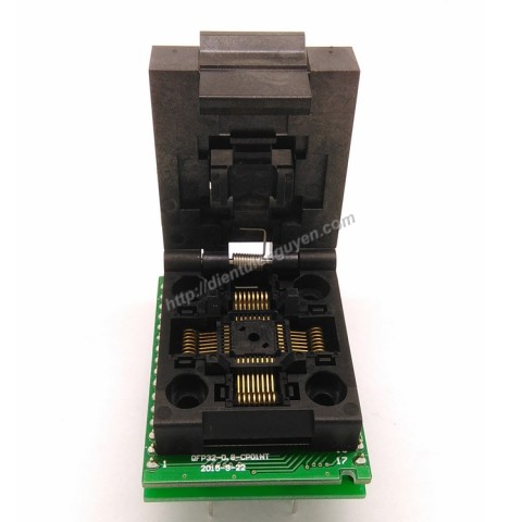 TQFP32-TO-DIP32-Adapter-Socket